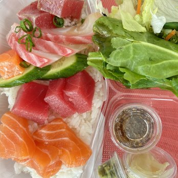 Aka Sushi and Ramen - Chirashi bowl delicious !! - Sushi Bars Near Me - Hermosa Beach, California Aka Sushi and Ramen - Chirashi bowl delicious !! - Sushi Bars Near Me - Hermosa Beach, California