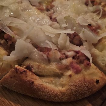 The Warbler - Pizza - Pasta Shops Near Me - Chicago, Illinois