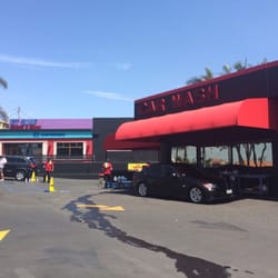 Rock N Roll Car Wash - Lots of BMWs, Audis etc., good care for your luxury vehicles