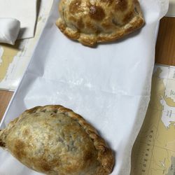 Panaderia Argentina La Gloria - Empanadas