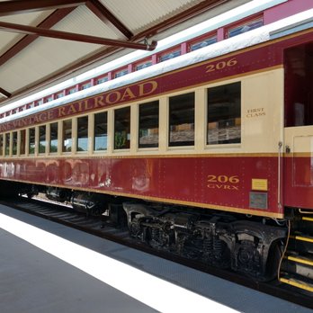 Grapevine Vintage Railroad - First class car - Amusement Parks Near Me - Grapevine, Texas Grapevine Vintage Railroad - First class car - Amusement Parks Near Me - Grapevine, Texas