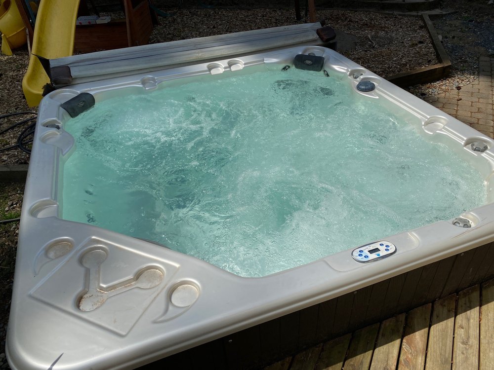 THE SPA DOCTOR Updated October 2024 Bellevue, Washington Hot Tub