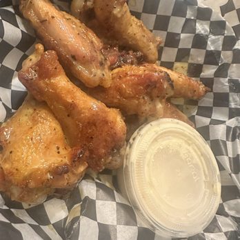 Captain Tony's Pizzeria - Lemon Pepper wings - Chicken Wings Near Me - Palmdale, California Captain Tony's Pizzeria - Lemon Pepper wings - Chicken Wings Near Me - Palmdale, California