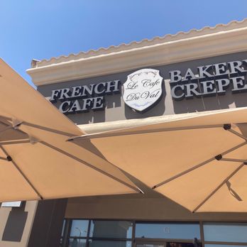 Le Cafe Du Val - Outdoor seating area - Cafes Near Me - Henderson, Nevada Le Cafe Du Val - Outdoor seating area - Cafes Near Me - Henderson, Nevada