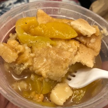 Rickette’s - Disappointed with peach cobbler. Tasted very bland and peaches tasted straight out of a can. Still giving 3.5 because chicken was good - Barbeque Near Me - Chicago, Illinois