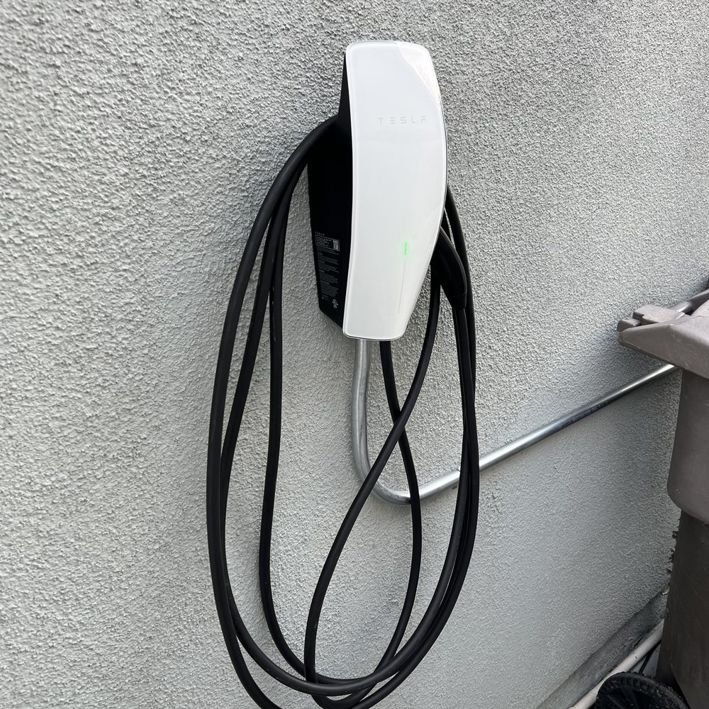 Havican Custom Electric - Tesla Wall Connector - Electricians Near Me