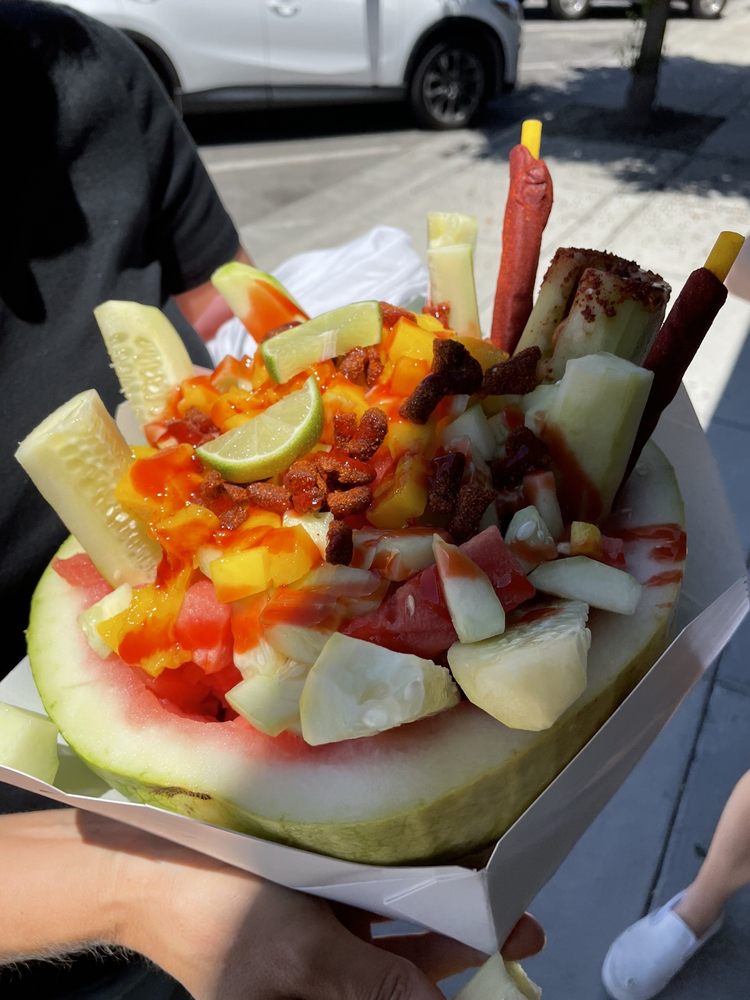 COCO’S FRUITERY & ICE CREAM SHOP Updated June 2024 721 5th St