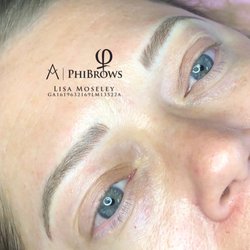 La Bella Vita Salon & Day Spa - Combo brows