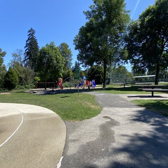 Charles Rummel Community Centre - Community Centers Near Me - Burnaby, British Columbia