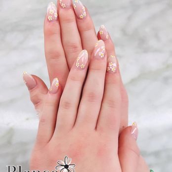Blanco Nails And Spa - Nail Salons Near Me - Haverhill, Massachusetts
