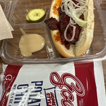 Stoltzfus BBQ - Brisket sandwich - Barbeque Near Me - Columbus, New Jersey