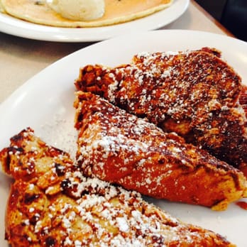 About Time Cafe - Pic du jour - Lemon Ricotta Blueberry pancake & Snicker doodle French toast - Breakfast & Brunch Near Me - Sunrise, Florida