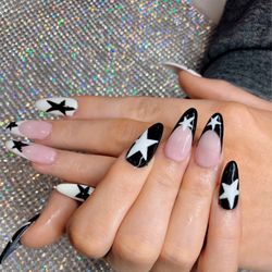 Creative Nails & Spa