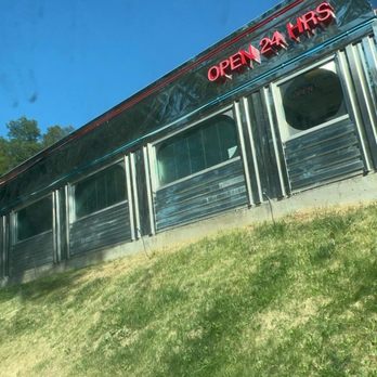 Penny's Diner - Diners Near Me - Dunsmuir, California