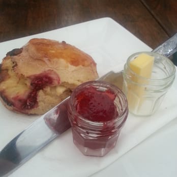 Press Cafe - Raspberry and White chocolate scone - Cafes Near Me - Dublin, D