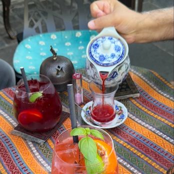 Efendi Tea and Coffee House - Pouring Pomegranate Hibiscus Tea - Cafes Near Me - Stavanger, 11 Efendi Tea and Coffee House - Pouring Pomegranate Hibiscus Tea - Cafes Near Me - Stavanger, 11