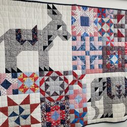White Bluffs Quilt Museum - A unique "politi-quilt."