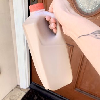 7 Leaves Cafe - Half gallon jasmine milk tea - Coffee & Tea Near Me - Alhambra, California