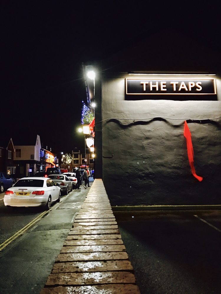 THE TAPS 12 Photos & 12 Reviews 12 Henry Street, Lytham St Annes