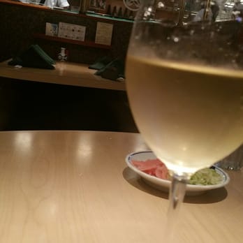 Yanagi Sushi - Chardonnay with dinner - Japanese Near Me - Honolulu, Hawaii