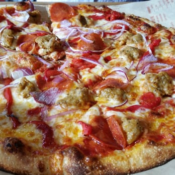 Blaze Pizza - Salad Near Me - Austin, Texas Blaze Pizza - Salad Near Me - Austin, Texas