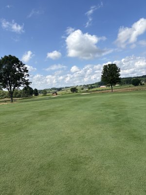 black gold golf course dress code - Updated September 2026 - 18 Photos - 2870 Winklepleck Rd Nw, Sugarcreek, Ohio - Golf - Phone Number silhouette:Mermaid
