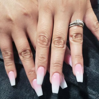 Inspirit Nails & Spa - Ombre dip powder  Nails done by An Super Amazing !!! - Nail Salons Near Me - Escondido, California