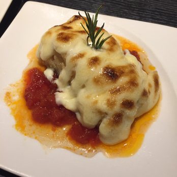 Vinitus - Bacalo with honey aioli so tender and flavorful. The tomatoes were out of this world. - Tapas Bars Near Me - Barcelona, B Vinitus - Bacalo with honey aioli so tender and flavorful. The tomatoes were out of this world. - Tapas Bars Near Me - Barcelona, B