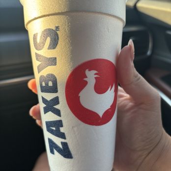 Zaxbys - Sweet tea Mmmm - Chicken Wings Near Me - N Las Vegas, Nevada