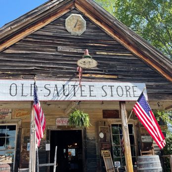Old Sautee Store - Cafes Near Me - Sautee Nacoochee, Georgia