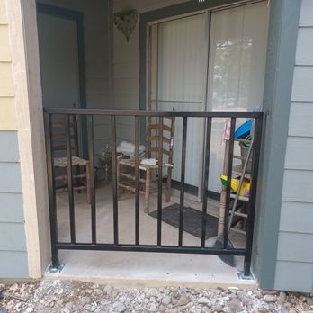 Action Mobile Welding and Services - Emergency Replacement of lower balcony Rail - Metal Fabricators Near Me - San Antonio, Texas Action Mobile Welding and Services - Emergency Replacement of lower balcony Rail - Metal Fabricators Near Me - San Antonio, Texas