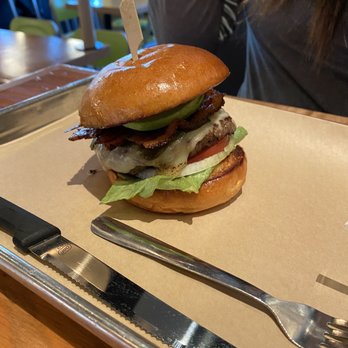 Hopdoddy Burger Bar - Burgers Near Me - Webster, Texas