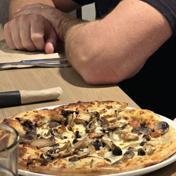 White Spot - Pizza - Breakfast & Brunch Near Me - Richmond, British Columbia