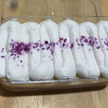 Topi Cakes - Taro mochi cake - Custom Cakes Near Me - Palo Alto, California Topi Cakes - Taro mochi cake - Custom Cakes Near Me - Palo Alto, California