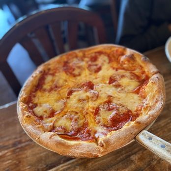 Founders Tavern & Grill - Papa Pepperoni - Comfort Food Near Me - Pasadena, Maryland
