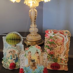 Mont Rest Inn - Valentin's Day Cards