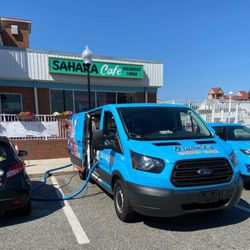 Commercial carpet cleaning at local restaurant