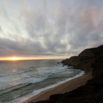 Montara State Beach - Parks Near Me - Montara, California