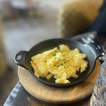 Little Hen - Scrambled eggs - Breakfast & Brunch Near Me - Miami, Florida Little Hen - Scrambled eggs - Breakfast & Brunch Near Me - Miami, Florida
