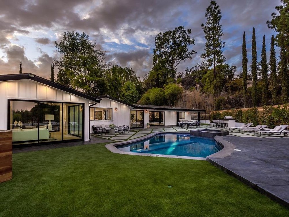 Slide of EcoStar Remodeling & Construction