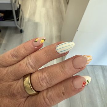 Adore Nail Lounge - Nail Salons Near Me - Livermore, California