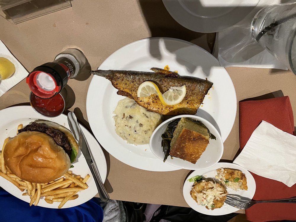Food from 1885 Grill