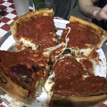 Giordano's - Deep dish pizza - Pizza Near Me - Orlando, Florida Giordano's - Deep dish pizza - Pizza Near Me - Orlando, Florida