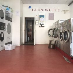 Lambeth Walk - Lots of machines, nice staff.
