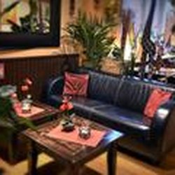 Africa Lounge