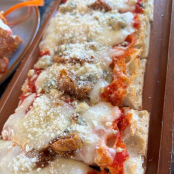 Cipriano's Kitchen - Fugazza Gorgonzola (view 2) - Italian Near Me - Waimea, Hawaii