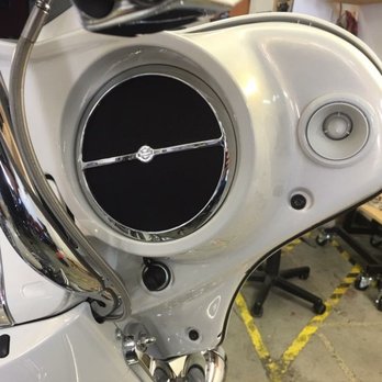 Garage Bagger Stereo - Custom Bagger Audio install on a 2014 Harley Davidson Street Glide; Hertz Audio SV165.1 and DD Audio VO-B3 Horns, color matched - Motorcycle Repair Near Me - Taylors, South Carolina Garage Bagger Stereo - Custom Bagger Audio install on a 2014 Harley Davidson Street Glide; Hertz Audio SV165.1 and DD Audio VO-B3 Horns, color matched - Motorcycle Repair Near Me - Taylors, South Carolina
