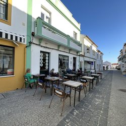 StressFree - Outside dining