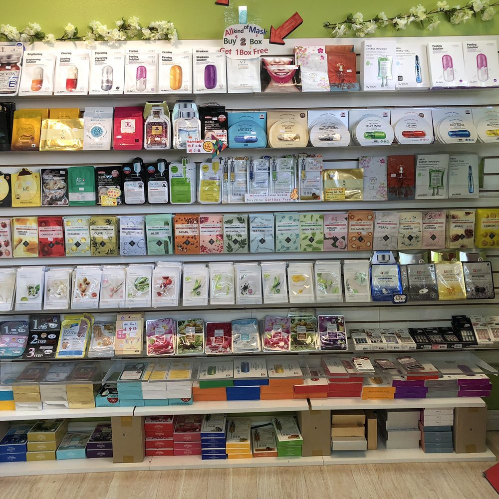 Wall of face sheet masks