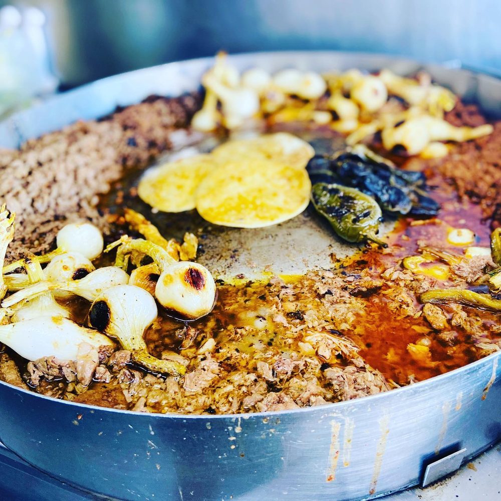 AMORES FINGIDOS FOOD TRUCK Updated September 2024 12 Photos El Paso, Texas Tacos